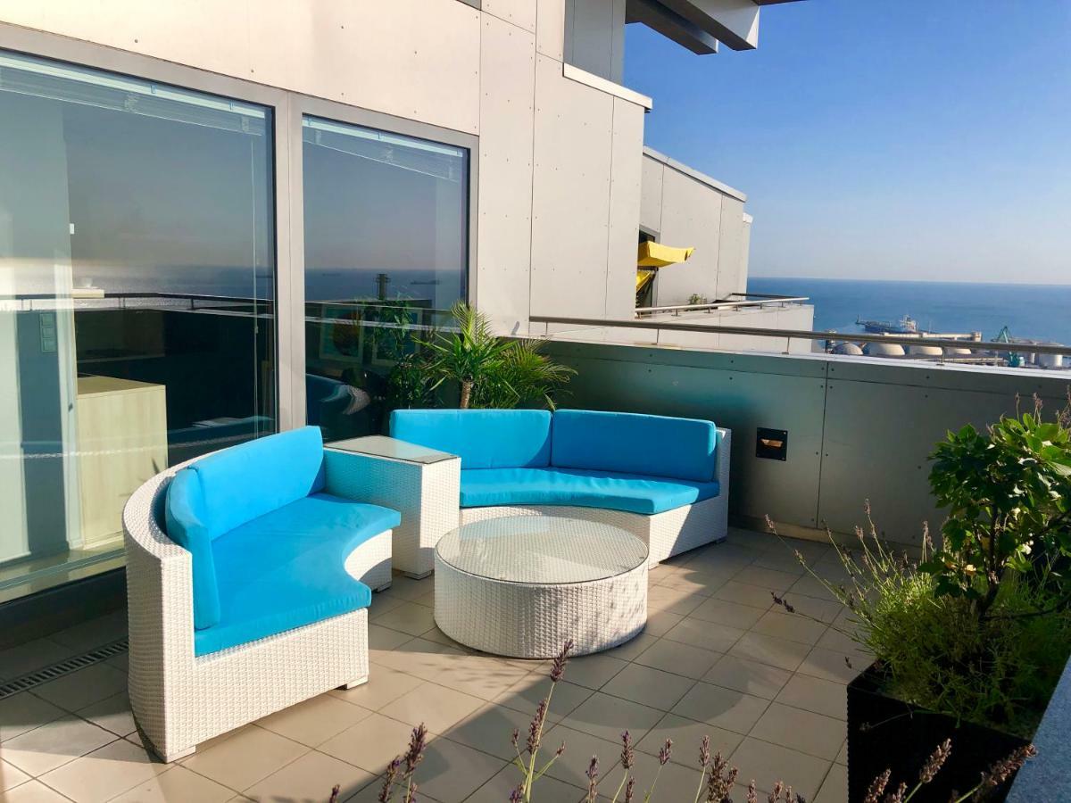 Sea Towers Penthouse 23-24 Two-floors Sea View Panoramic Terrace 110m2 !!! Jacuzzi